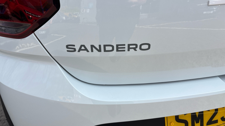 Dacia Sandero Stepway 1.0 TCe Essential 5dr Petrol Hatchback